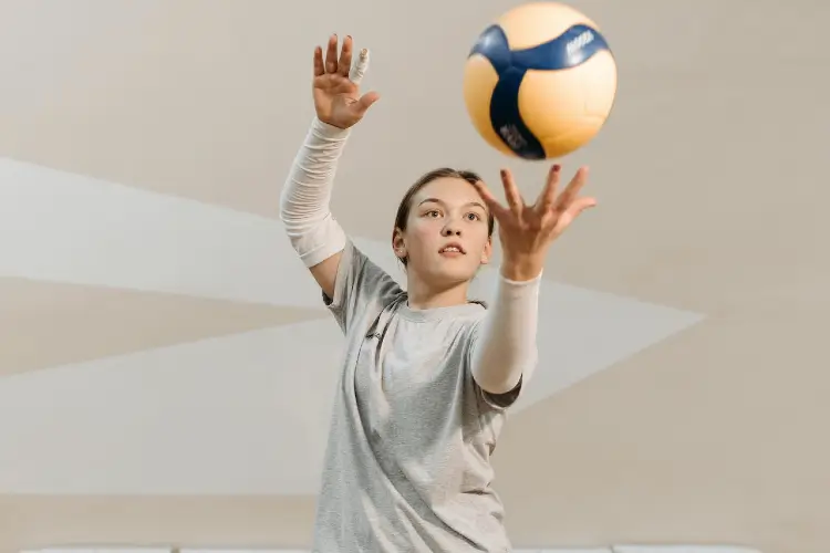 Tips for Beginners to Improve Their Volleyball Serve