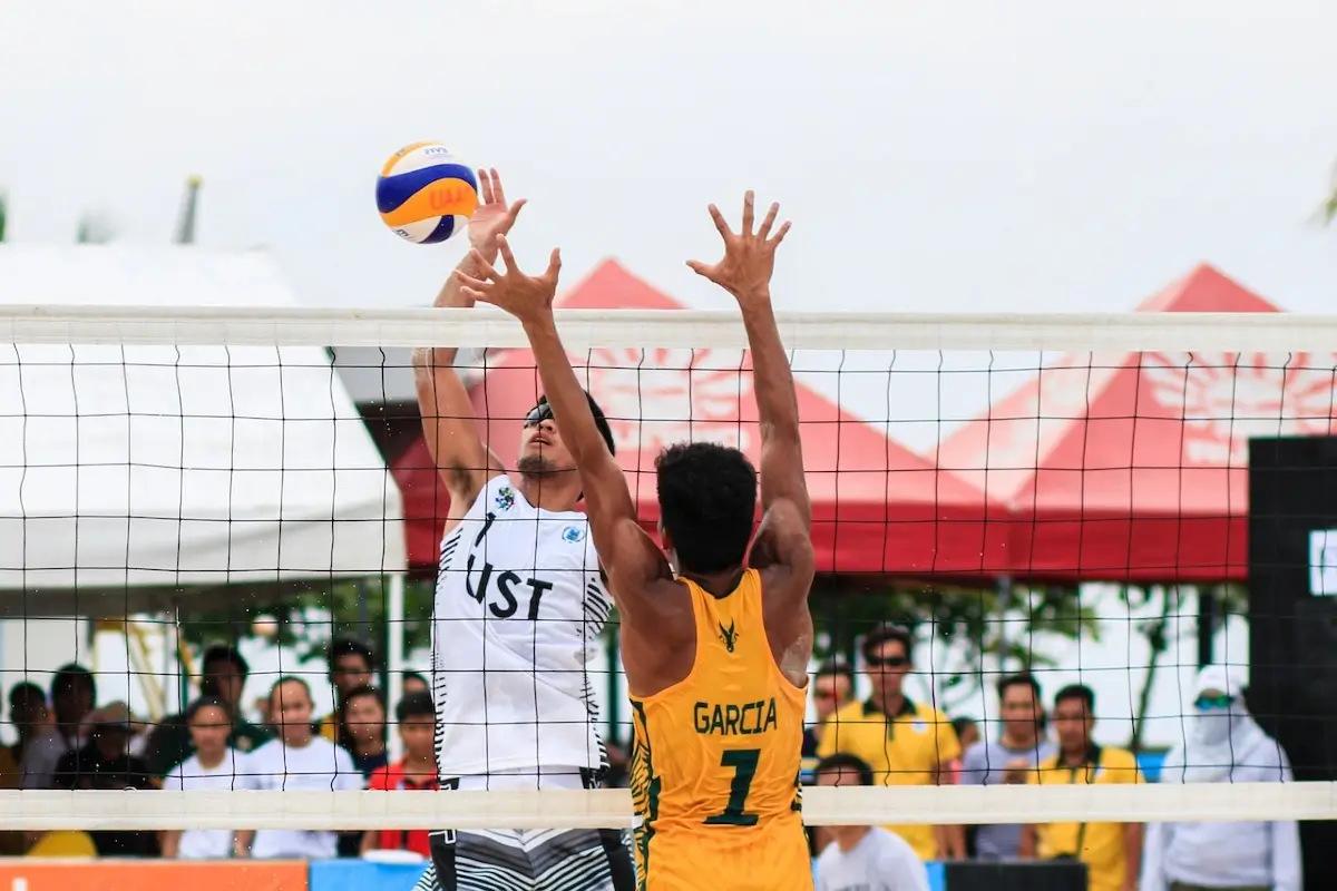 volleyball blocking and defense